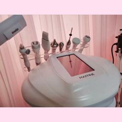 -Pink You美甲美睫纹绣定制中心