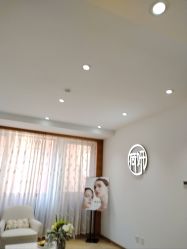 -HEYAN荷妍专业脱毛连锁机构