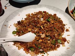 海鲜鲍鱼粒炒饭-千百味红餐厅·江西菜(绿地双子塔店)