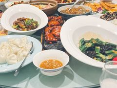 -海派美食·家宴海鲜青岛菜·石锅鲽鱼头(东方城店)