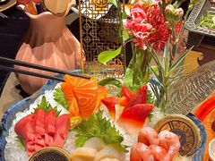 -蟹犇前•帝王蟹雪蟹(陆家嘴店)