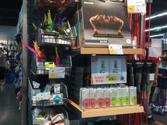 -迪卡侬(西三旗店)