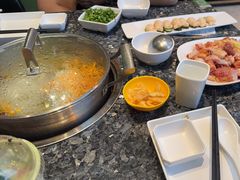 -一席地·本地鸡窝·杭帮鸡火锅(萧山银隆百货店)