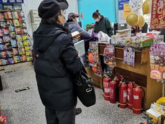 -雨丝书店(综合商业楼店)