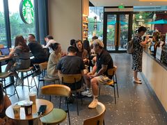 -星巴克臻选(上海长风大悦城店)