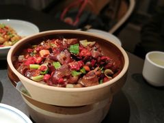 爆炒猪脸肉-鸽子侯·家宴·平价海鲜(市图书馆店)