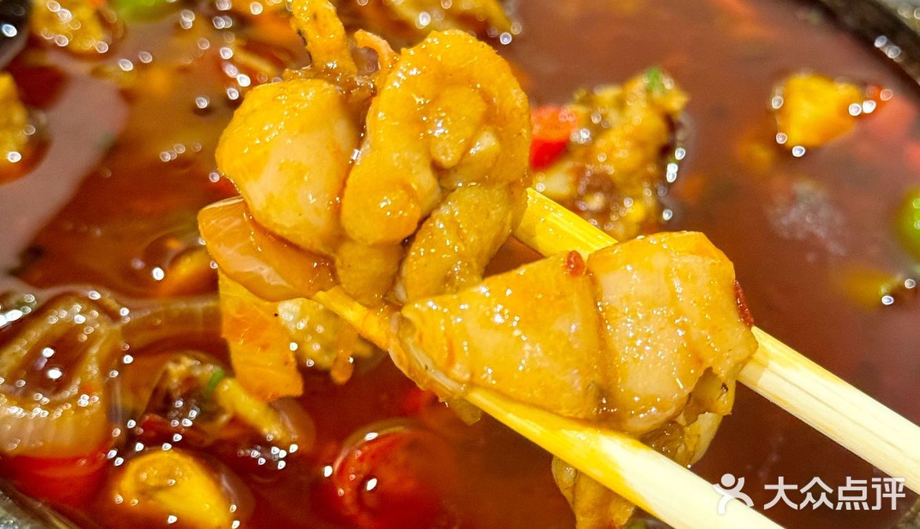 周末小聚少不了撸串🍢和啤酒🍻