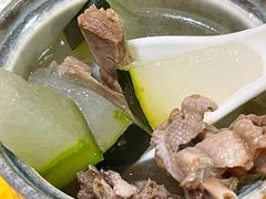 -东方之猪四更烤乳猪(金垦总店)