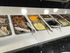 有机沙拉吧-So Lounge索兰至餐厅(蓝色港湾店)