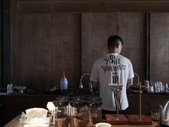 大堂-Metal hands·铁手咖啡