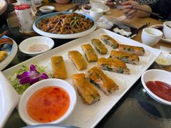 -郑猛记石岐鸽主题餐厅(长江店)