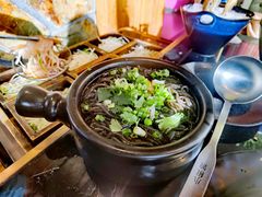 -小椒娘撒椒鱼火锅(三八广场店)