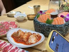 -青瓦餐厅·生鱼片·韩园烤肉(西塔店)