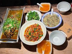 贵阳人的炝锅鱼-树厨贵州菜(大十字店)