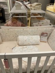 -英氏YeeHoO(港汇恒隆广场店)