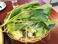 -武氏皖北网红三胖地锅鸡(桐城路店)