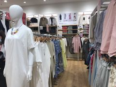 -优衣库(广州番禺万达广场店)