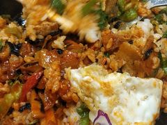 五花肉鱿鱼拌饭套餐-大食代美食广场(迪士尼小镇店)
