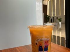 -瑞幸咖啡(凯德龙之梦莘庄店)