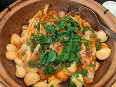 砂锅鱼头-新荣记(椒江店)