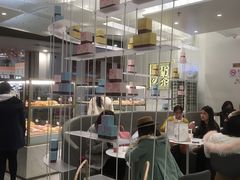 大堂-奈雪的茶(市百一店)