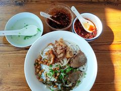 -牛八宝桂林米粉(八里庄店)