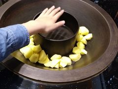 -粘豆包铁锅炖二部(温泉街店)