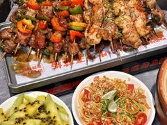 -威记烧嘢·南宁烧烤·超级生牛(绿地店)