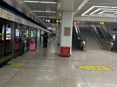 -昆明火车站(地铁站)