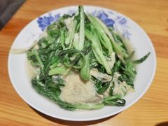 鸡毛菜炒豆腐皮-兴农记
