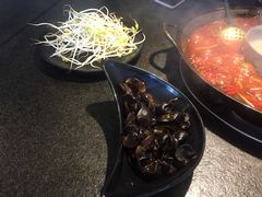 -渝涯重庆豆花老火锅(中赢国际店)