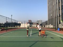 -杭州星辰网球俱乐部(草地店)