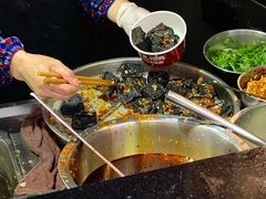 -黑色经典臭豆腐·湖南特产(步行街店)