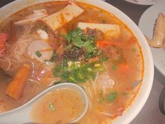 -大头虾越式风味餐厅(光明广场店)