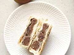 板栗饼-鲍师傅糕点(永安里店)