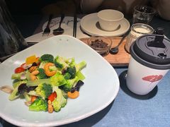 坚果时蔬-野蔓果·山野菜(西湖景区·龙井茶田店)