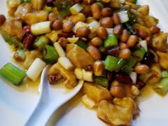 -兔行天下-鸿鹤鲜锅兔(中海国际店)