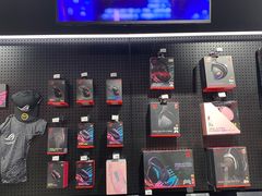 -ROG玩家国度(美罗城店)