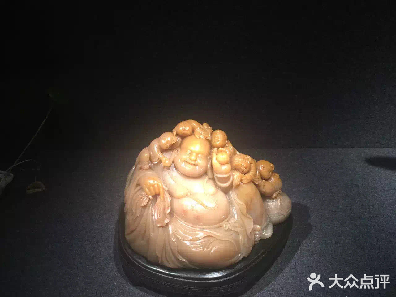 福州北峰有一家寿山石博物馆，从市区出发要耗费一些时间
