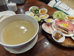 -桥香园云南过桥米线(金马碧鸡店)