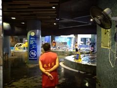 -晋爵会游泳馆(海湾公园店)
