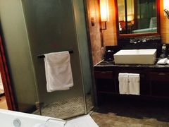 三亚湾海居铂尔曼度假酒店-三亚湾海居铂尔曼度假酒店