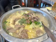 -川流不息·地道川菜·小龙虾(松东路店)