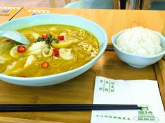-酸小七(国华广场店)
