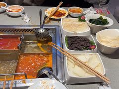 -海底捞火锅(让胡路万达店)