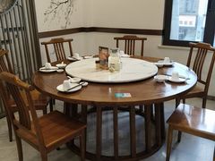 -品鲜村农家菜·阳澄湖大闸蟹(总店)