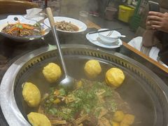 -东北农家院·铁锅炖(莘庄店)