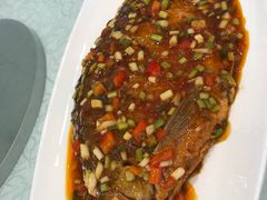 武昌鱼(红烧)-亢龙太子酒轩(东湖店)