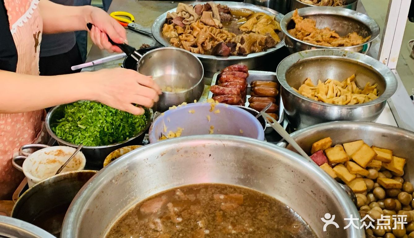 大碗7元,小碗5元的豆花粉丝