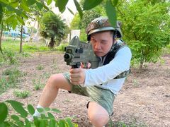 -崇明岛拓展训练真人CS镭战基地